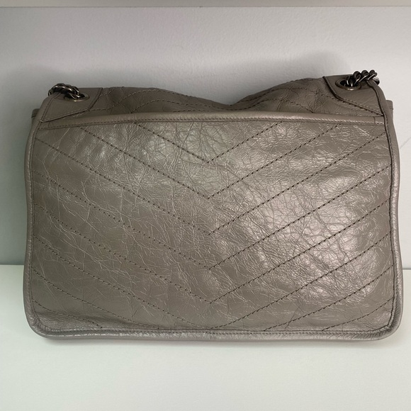 Yves Saint Laurent Niki Gray Quilted Leather Shoulder Bag - Picture 2 of 12